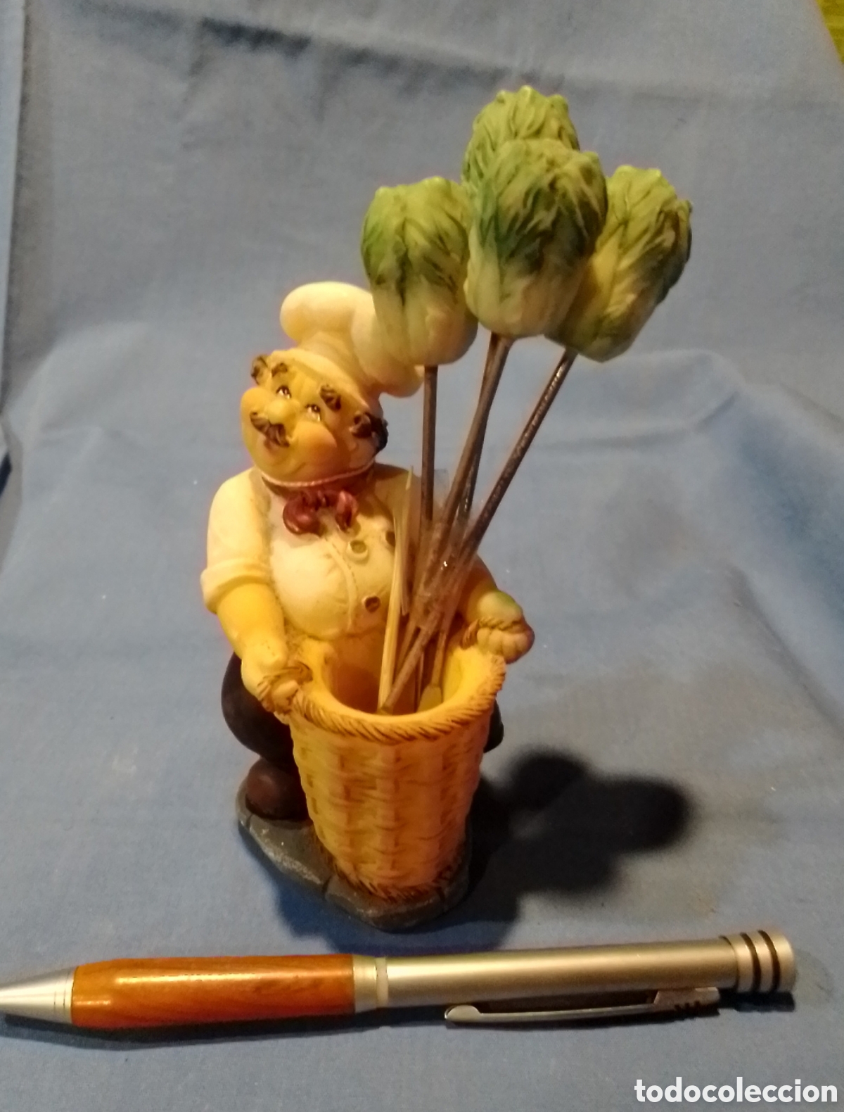 Vintage: Figura de cocinero con servicio de pinchos