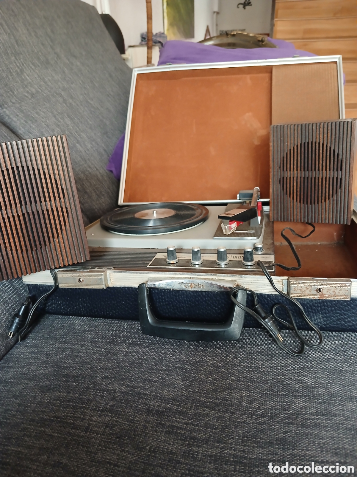 Vintage: Tocadiscos Iberia 70 - Foto 4