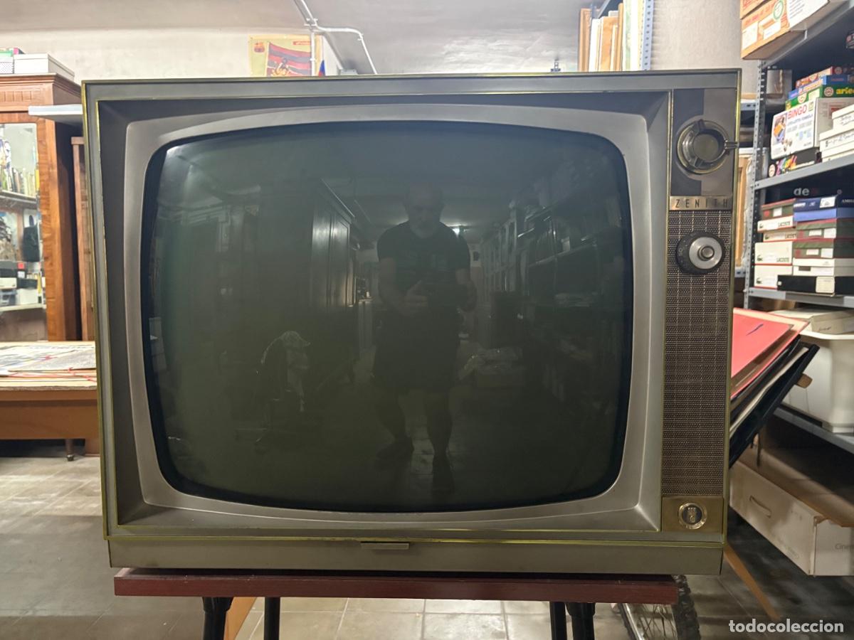 Vintage: TELEVISOR ZENITH, 1961. - Foto 2