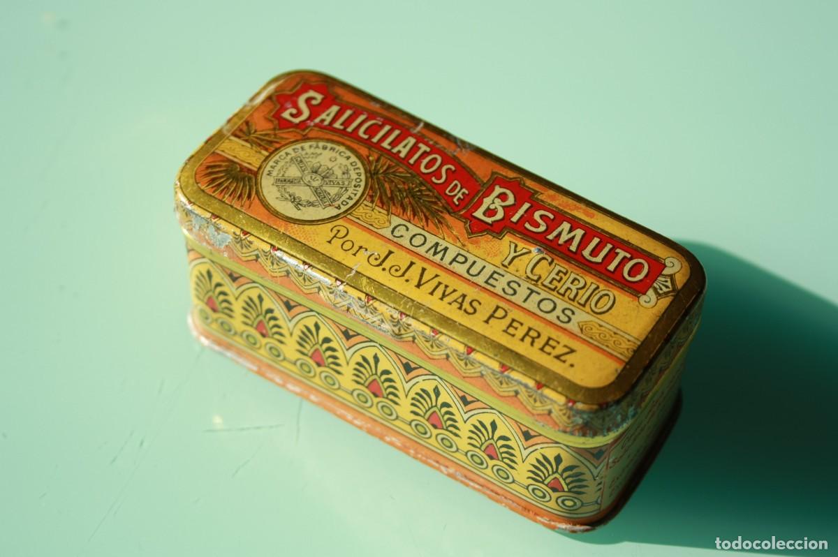 Vintage: CAJA DE LAT&Oacute;N SILICATOS BISMUTO