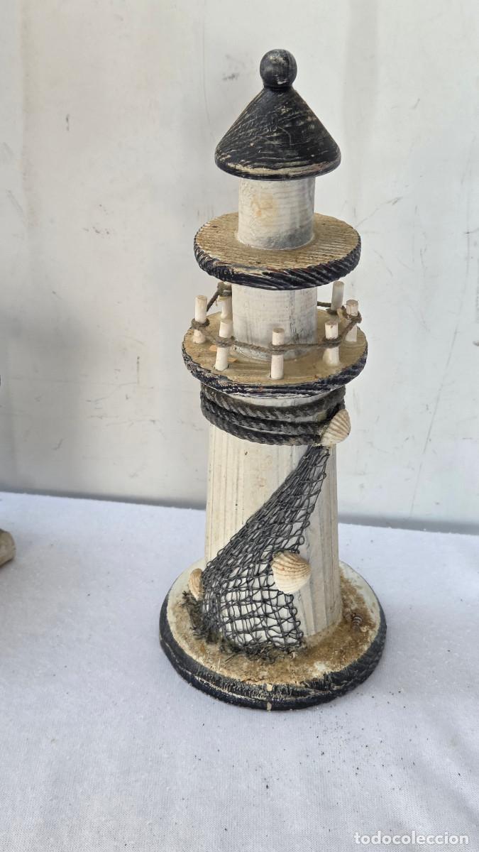 Vintage: faro de madera nautico