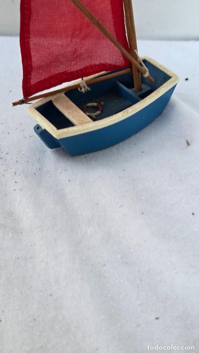 Vintage: peque&ntilde;a maqueta de barca - Foto 2