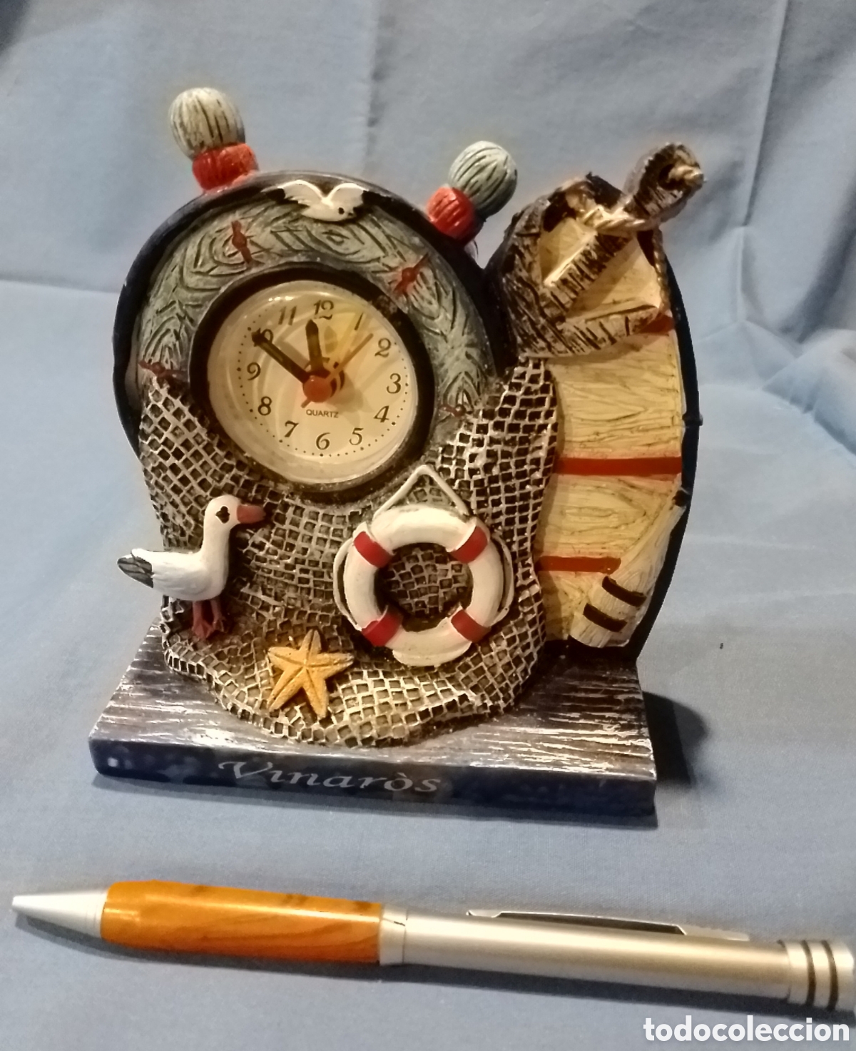 Vintage: Reloj de mesa de resina