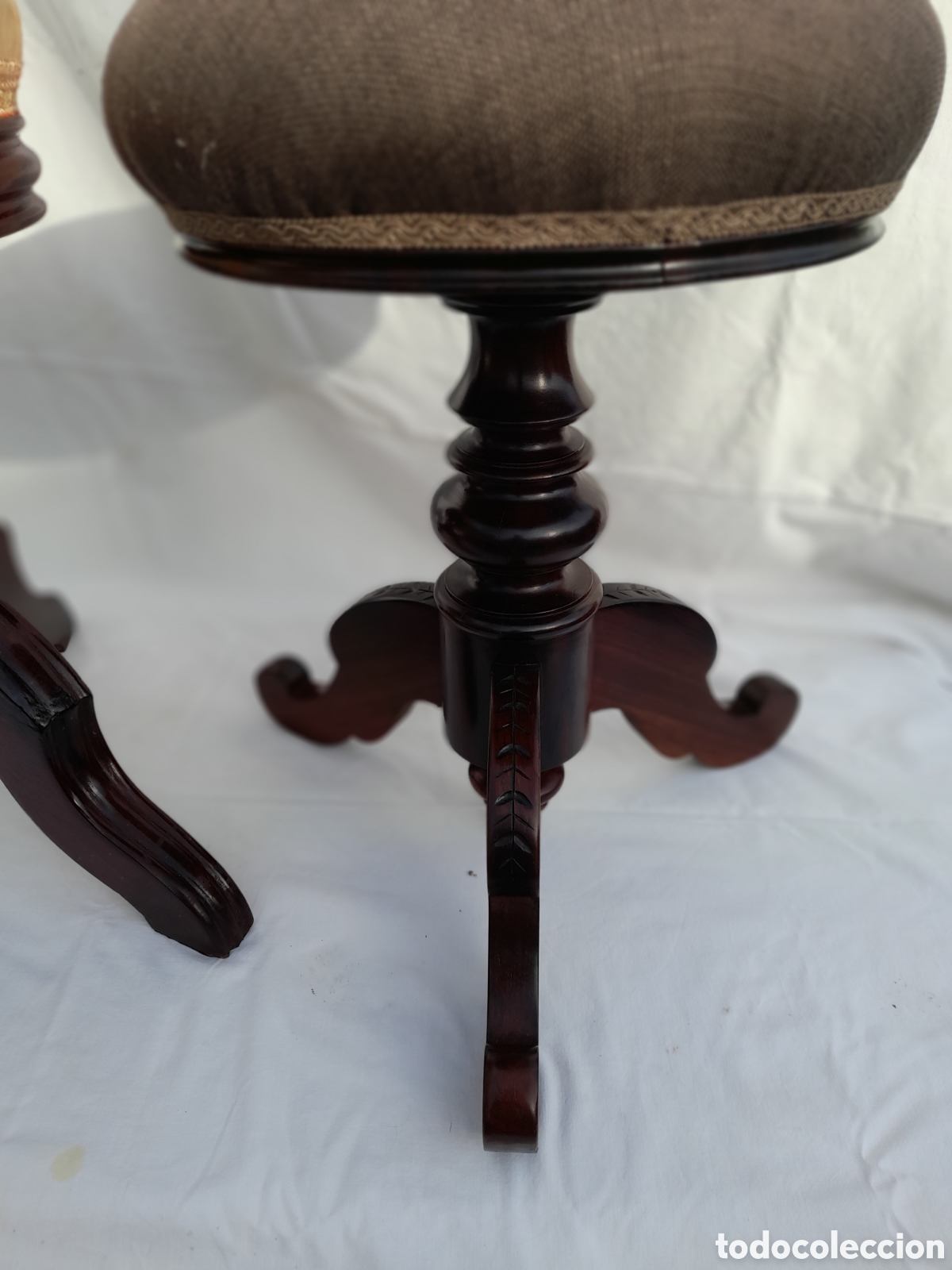 Vintage: ... taburete de piano ,madera de caoba ,&eacute;poca Isabel - Foto 4
