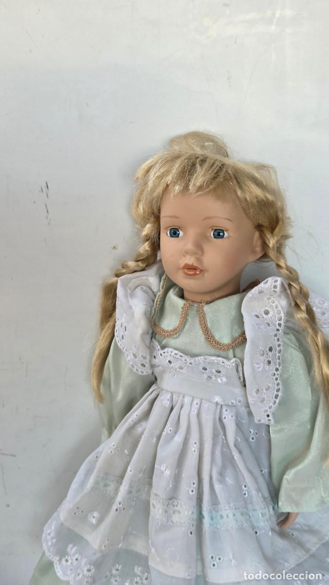Vintage: mu&ntilde;eca de coleccion de porcelana - Foto 1