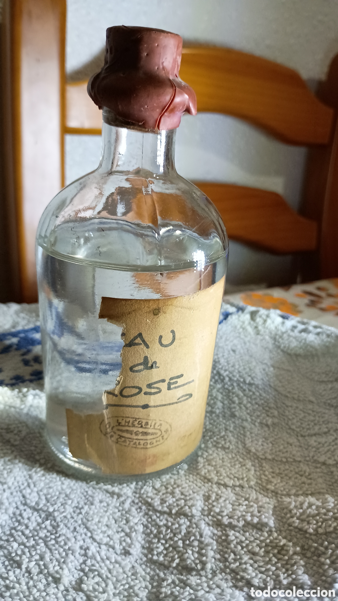 Vintage: Agua de rosas, botella antigua