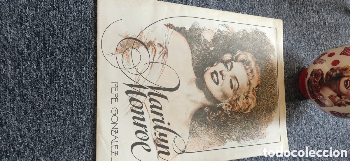 Vintage: Exclusive Marilyn Monroe Vintage & Replica Collector's Set