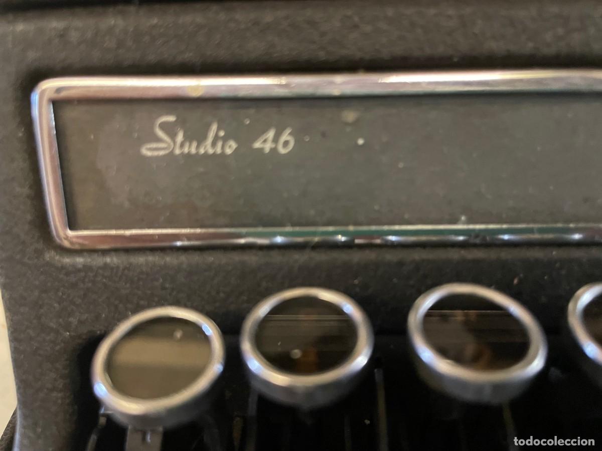 Vintage: M&aacute;q. escribir Hispano Olivetti Studio 46 - Foto 2