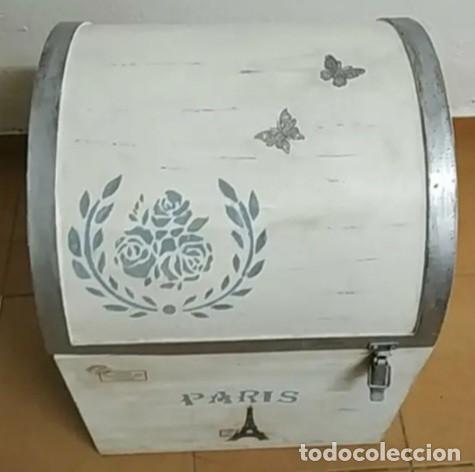 Vintage: Bonito baul de madera con decoraciones - Foto 6