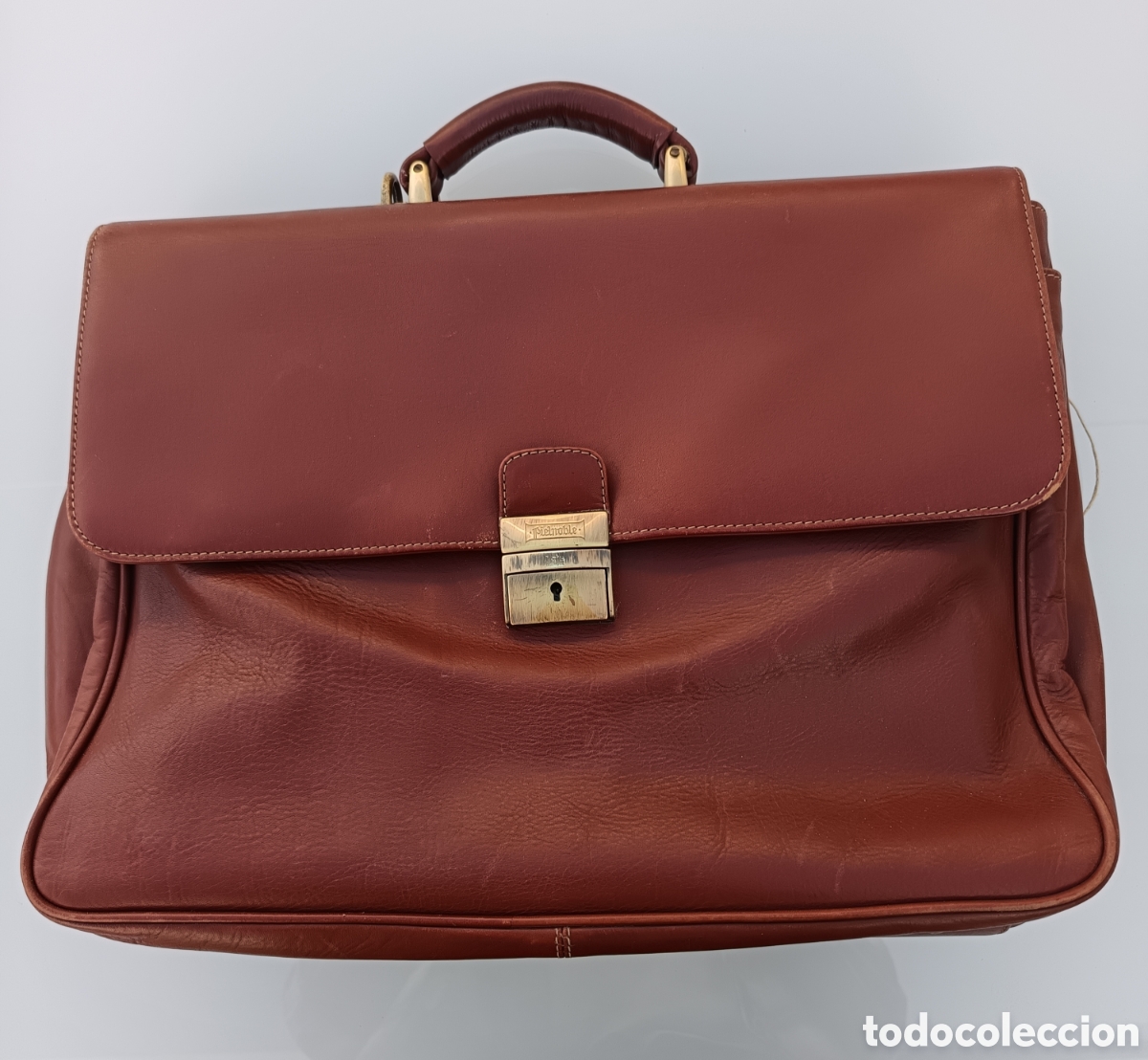 Vintage: Malet&iacute;n PielNoble Ejecutivo cog&ntilde;ac. (Con llave y correa)