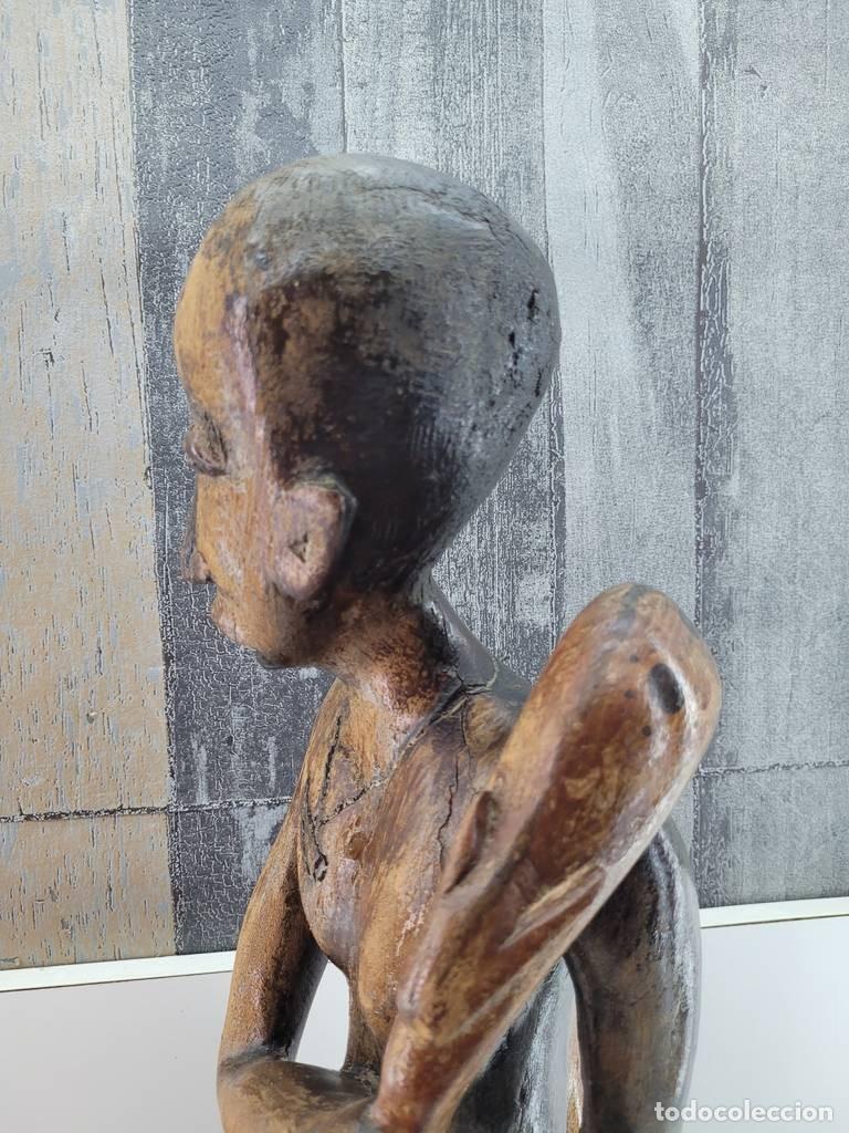 Vintage: FIGURA TRIBAL DE MADERA - Foto 5