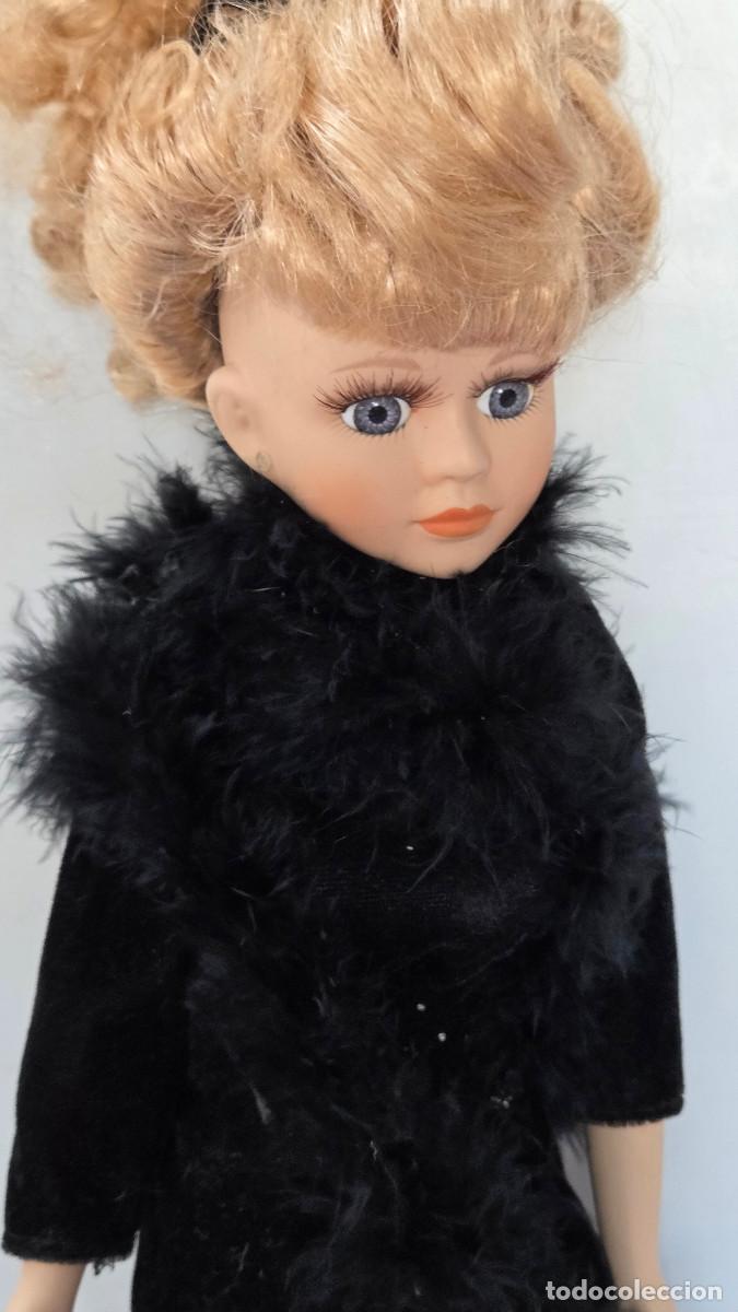 Vintage: mu&ntilde;eca de coleccion de porcelana - Foto 2