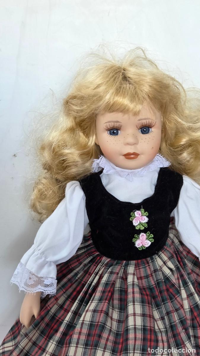 Vintage: mu&ntilde;eca de coleccion de porcelana - Foto 3