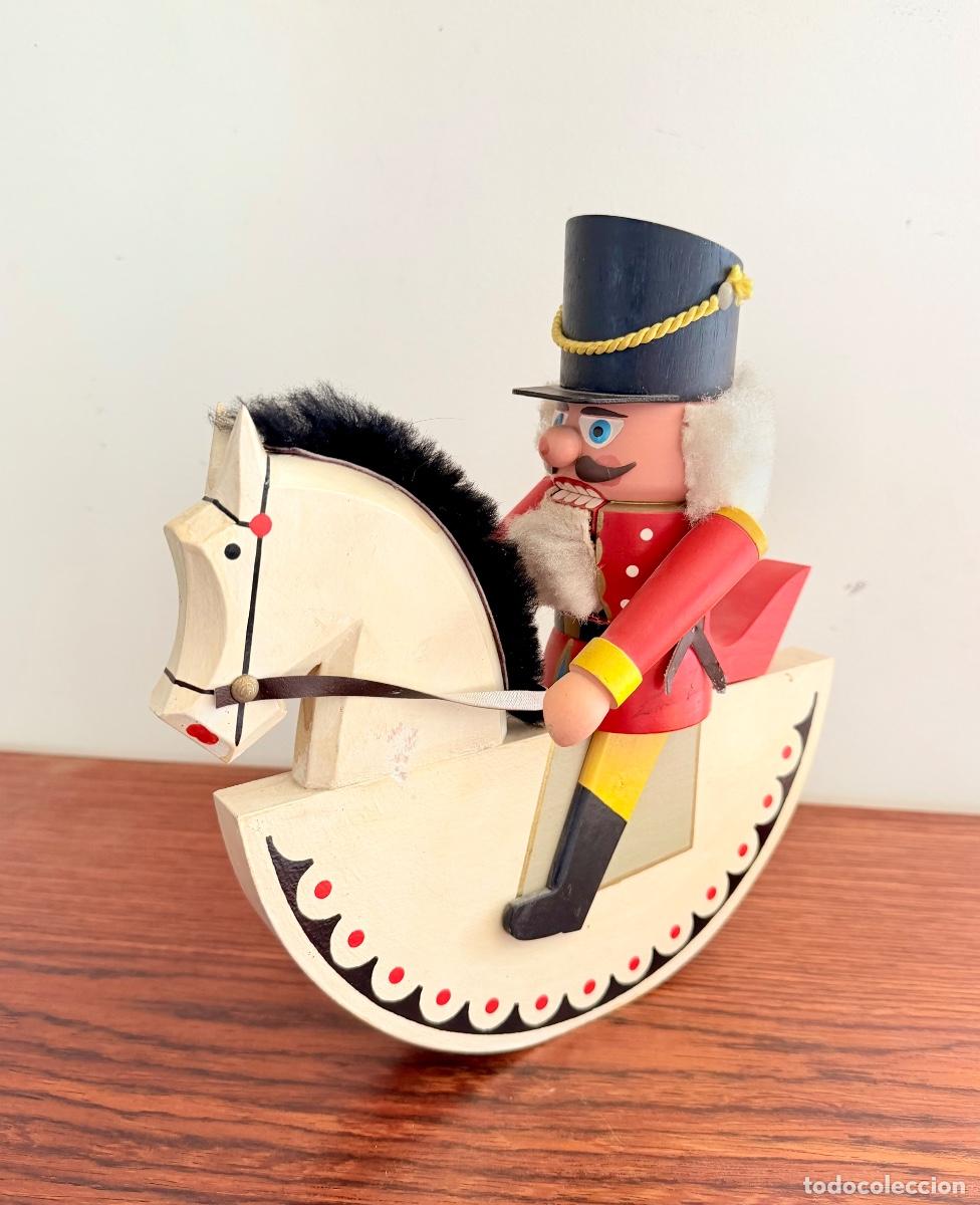 Vintage: Cascanueces alem&aacute;n con caballo balanc&iacute;n - Foto 10