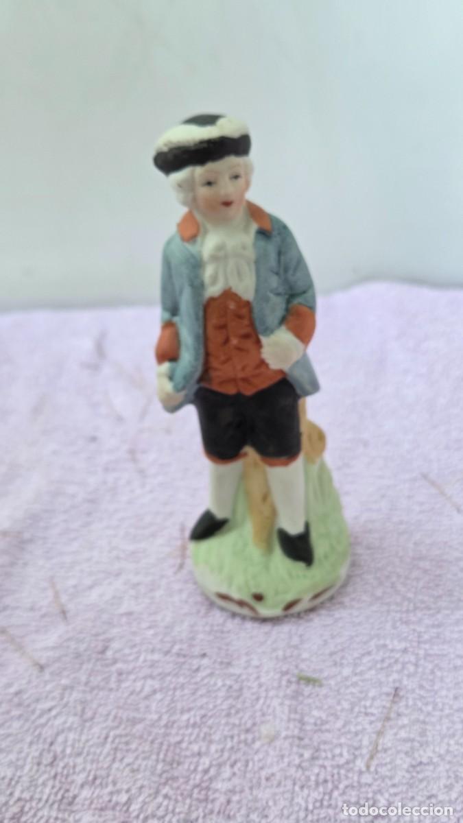 Vintage: figura de porcelana biscuit - Foto 1