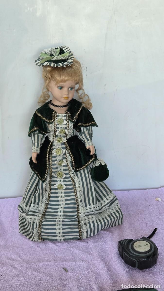 Vintage: mu&ntilde;eca de coleccion de porcelana