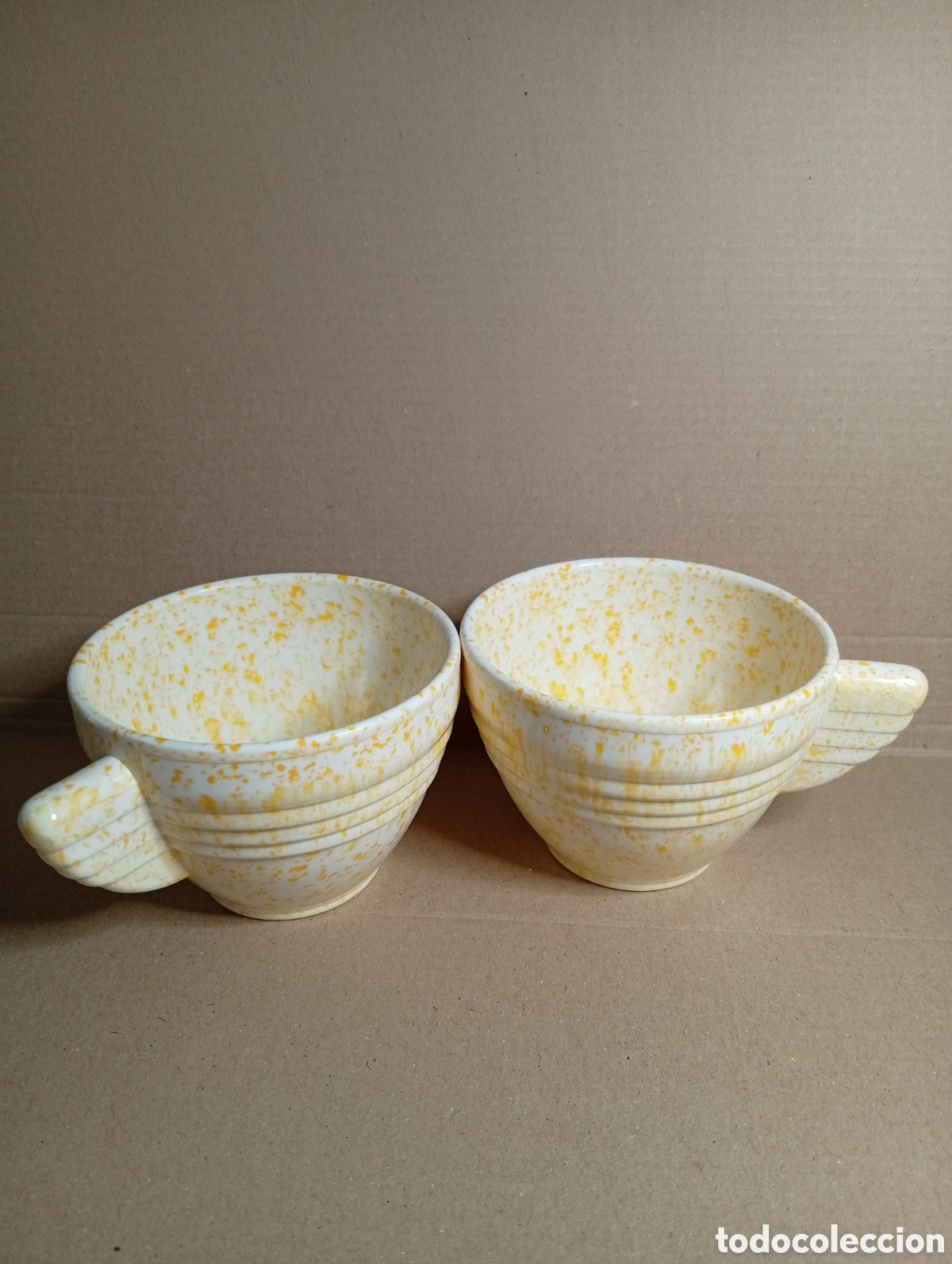 Vintage: Dos tazas de melamina marmorata