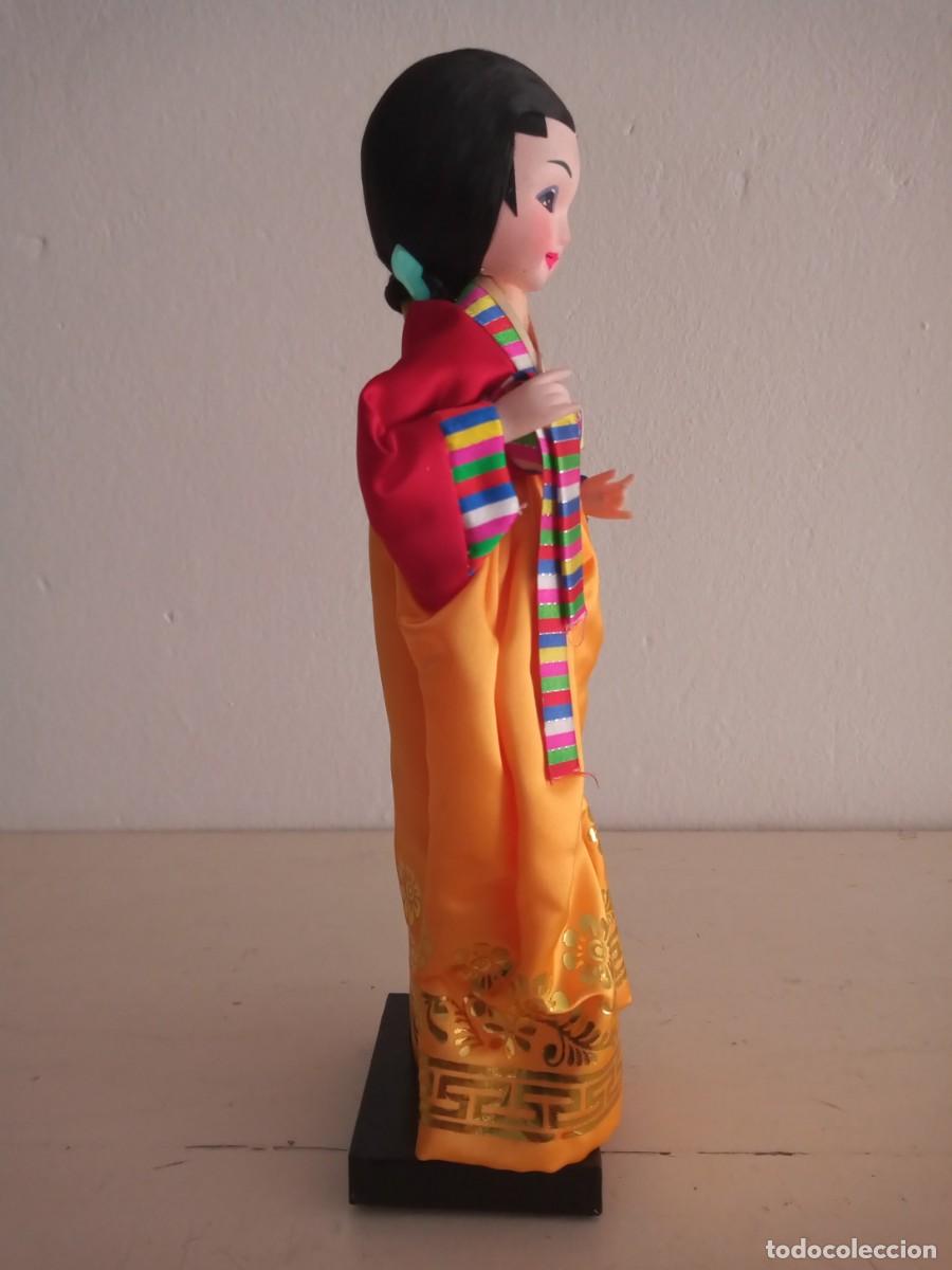Vintage: MU&Ntilde;ECA TRADICIONAL COREANA HANBOK 25.5 CM - Foto 5