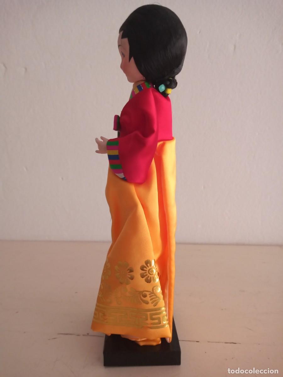 Vintage: MU&Ntilde;ECA TRADICIONAL COREANA HANBOK 25.5 CM - Foto 6