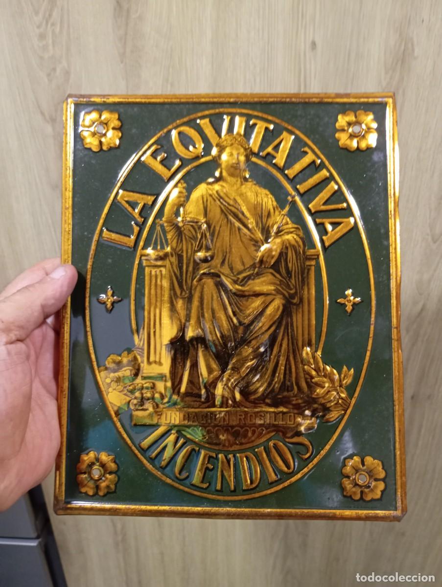 Vintage: Chapa original relieve a&ntilde;os 20 nueva, brillo superior LA EQUITATIVA FUNDACION ROSILLO INCENDIOS 1