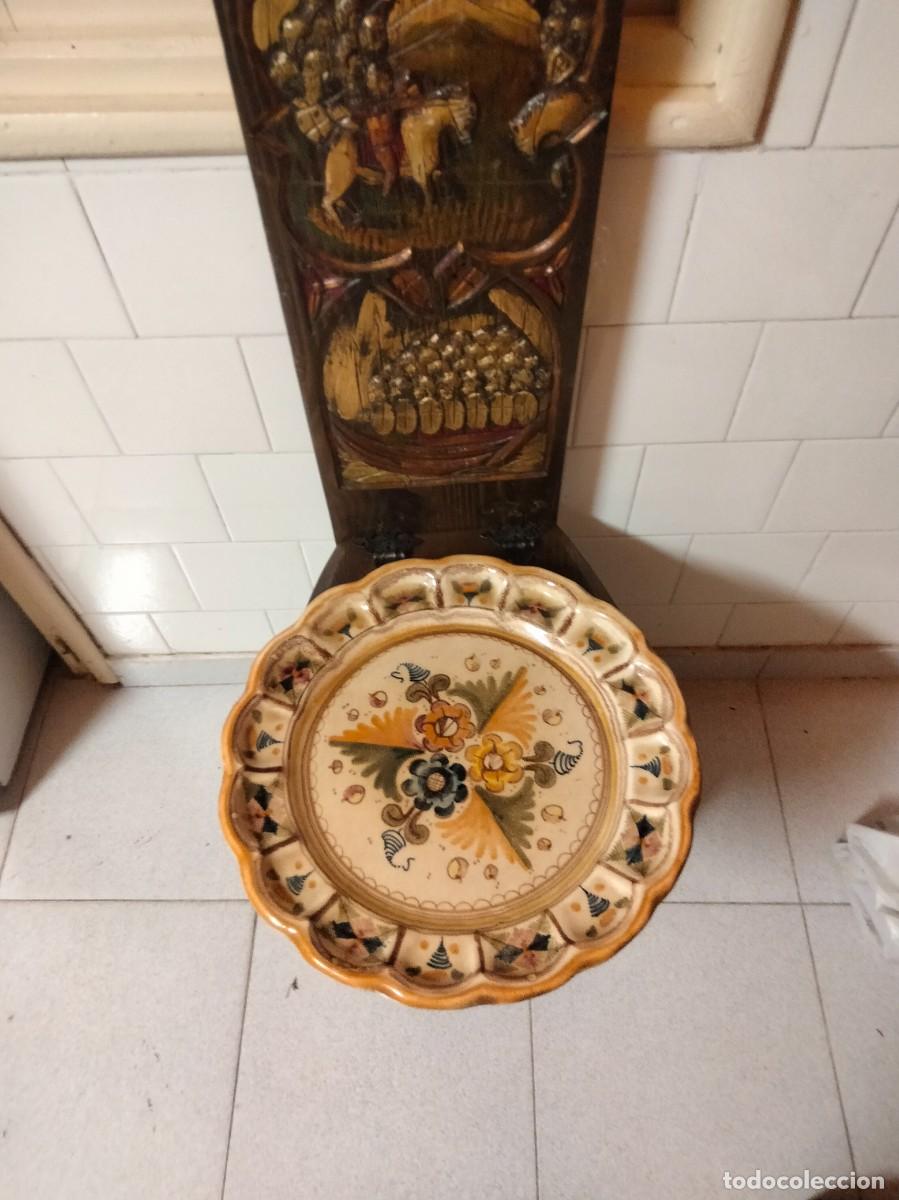 Vintage: Plato de cer&aacute;mica tradicional pintado a mano ( Doble firma)