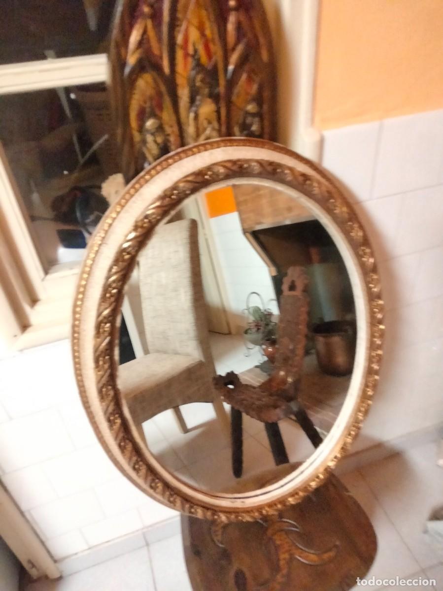 Vintage: Antiguo espejo ovalado cl&aacute;sico 70x55