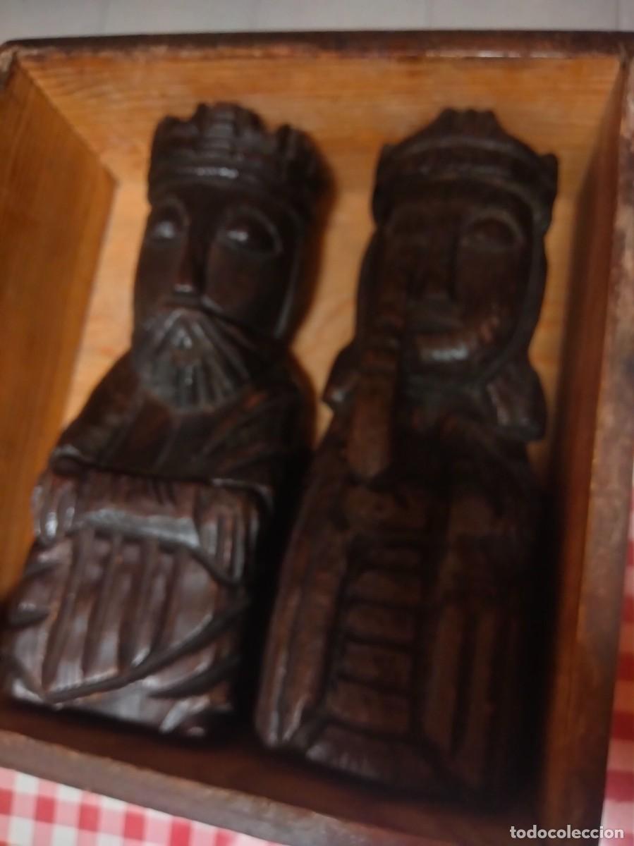Vintage: Figuras talladas de los reyes cat&oacute;licos (sujeta-libros) con su preciosa caja de madera