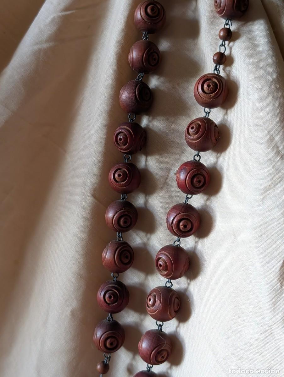 Vintage: Gran rosario de pared vintage de madera torneada con crucifijo &ndash; 105 cm