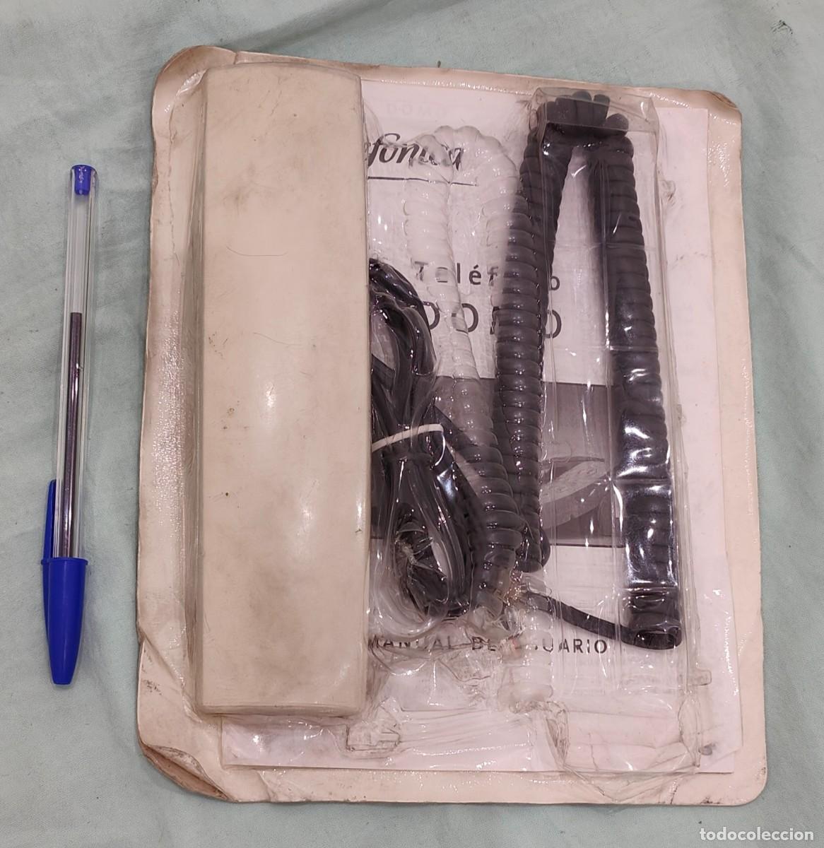 Vintage: Tel&eacute;fono Domo blanco ,micr&oacute;fono y cordones en su bl&iacute;ster original.