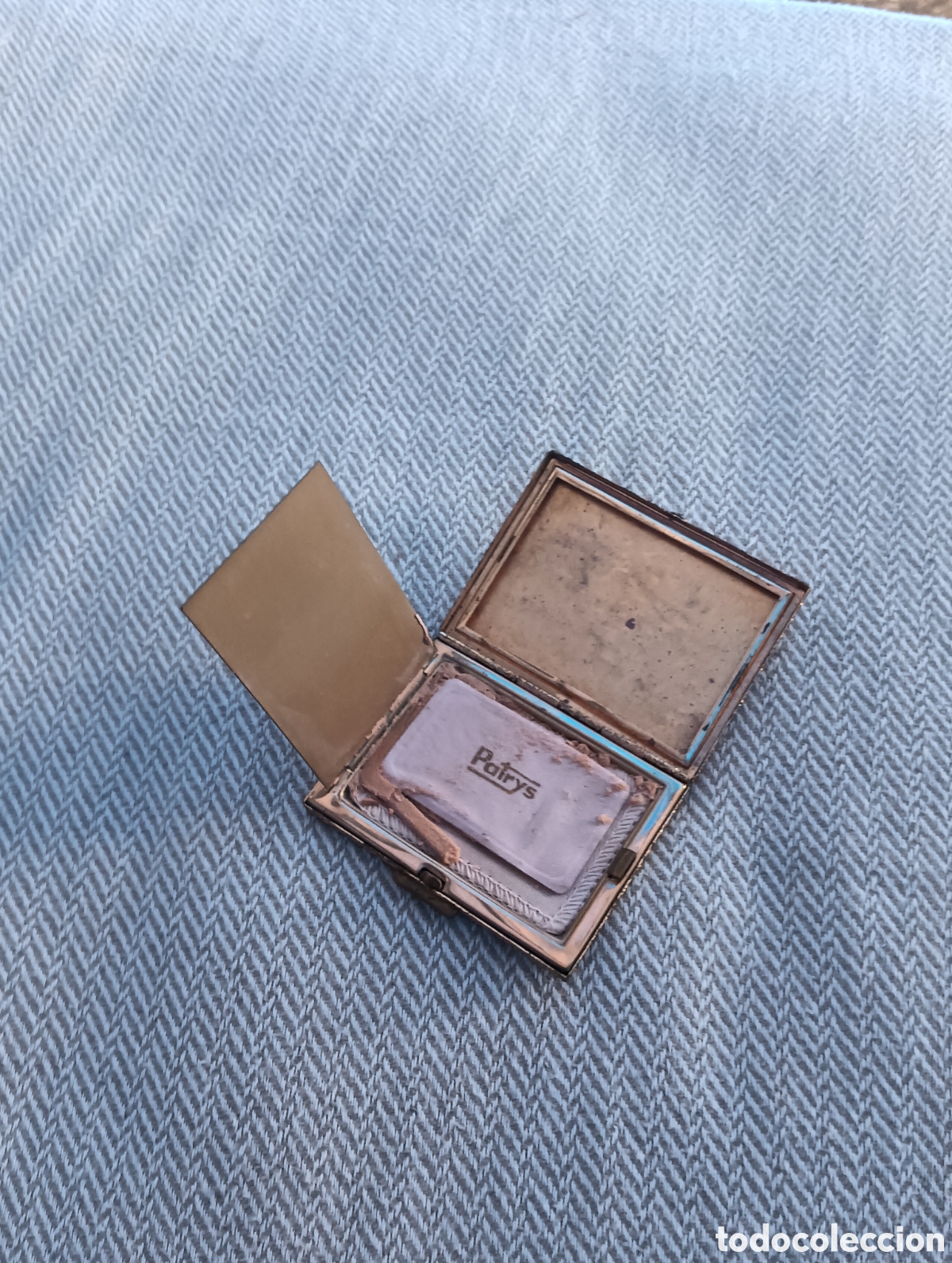 Vintage: Antigua polvera de metal dorado - Foto 2