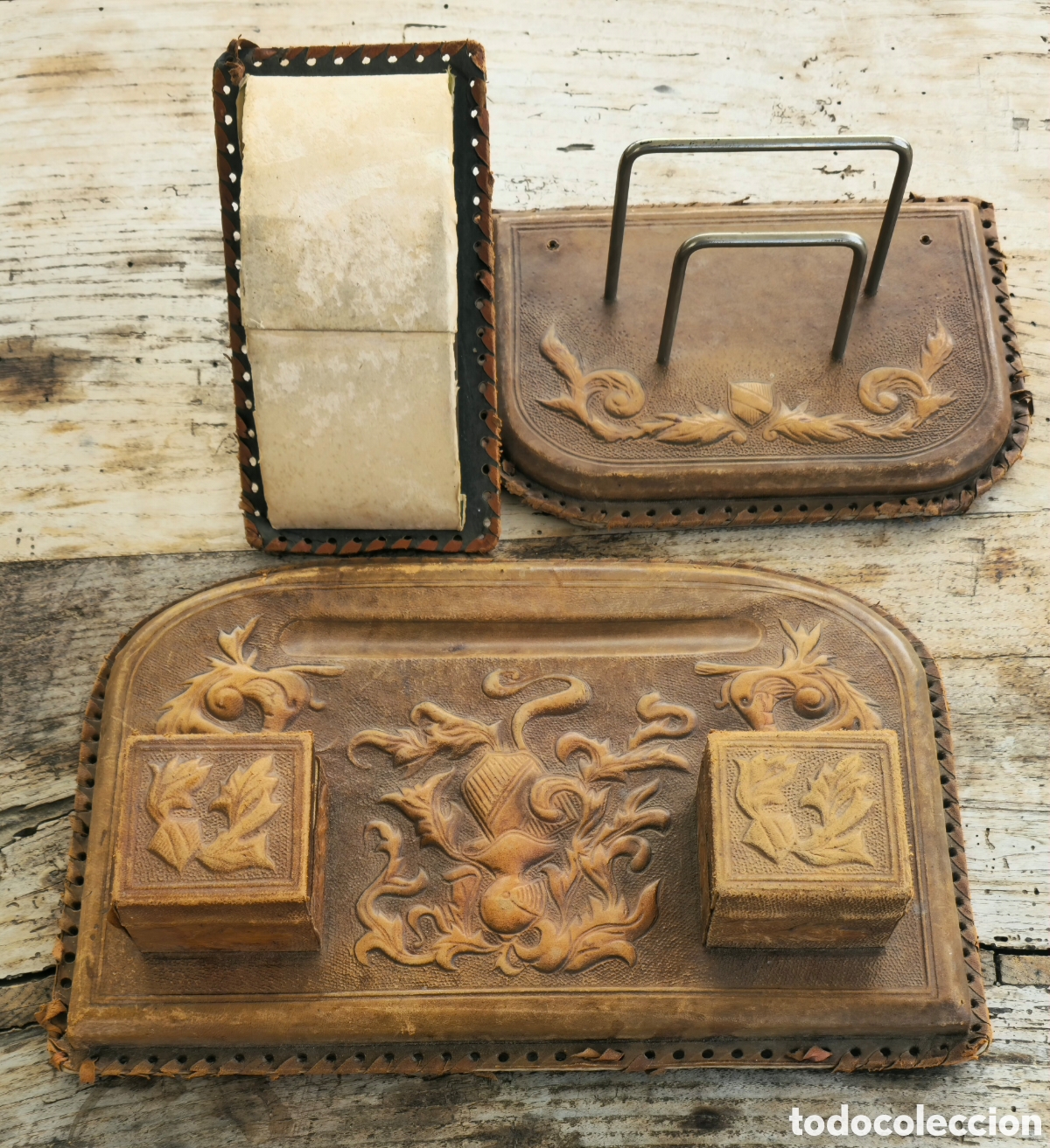 Vintage: Antiguo escritorio cuero repujado - Foto 10