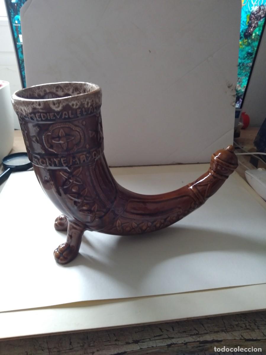 Vintage: cuerno o jarra de cerramica