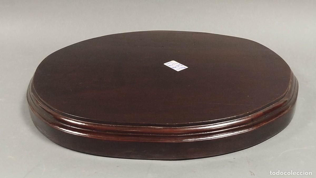 Vintage: BASE MADERA BARNIZADA OVALADA