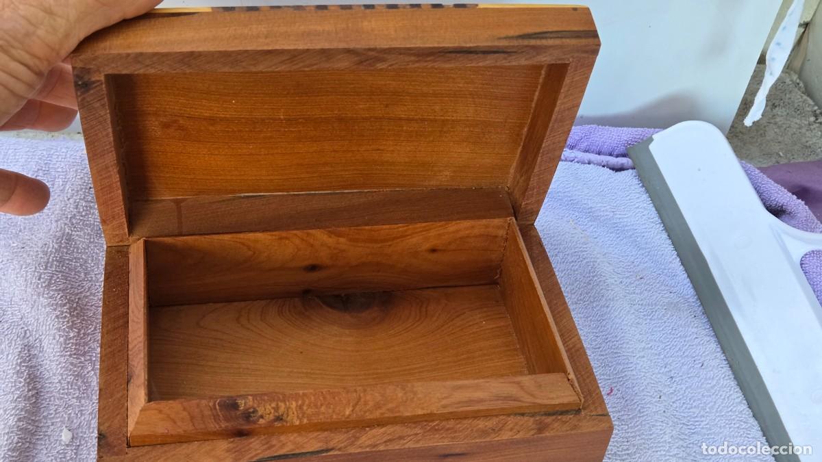 Vintage: caja de madera antigua - Foto 6
