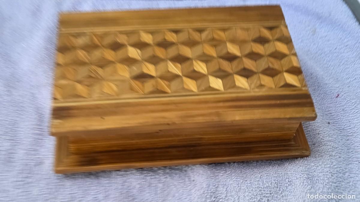 Vintage: caja antigua de madera - Foto 2