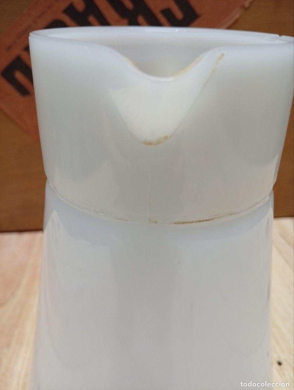 Vintage: Jarra de cristal de opalina blanca -- 20 cm aprox. - Foto 2