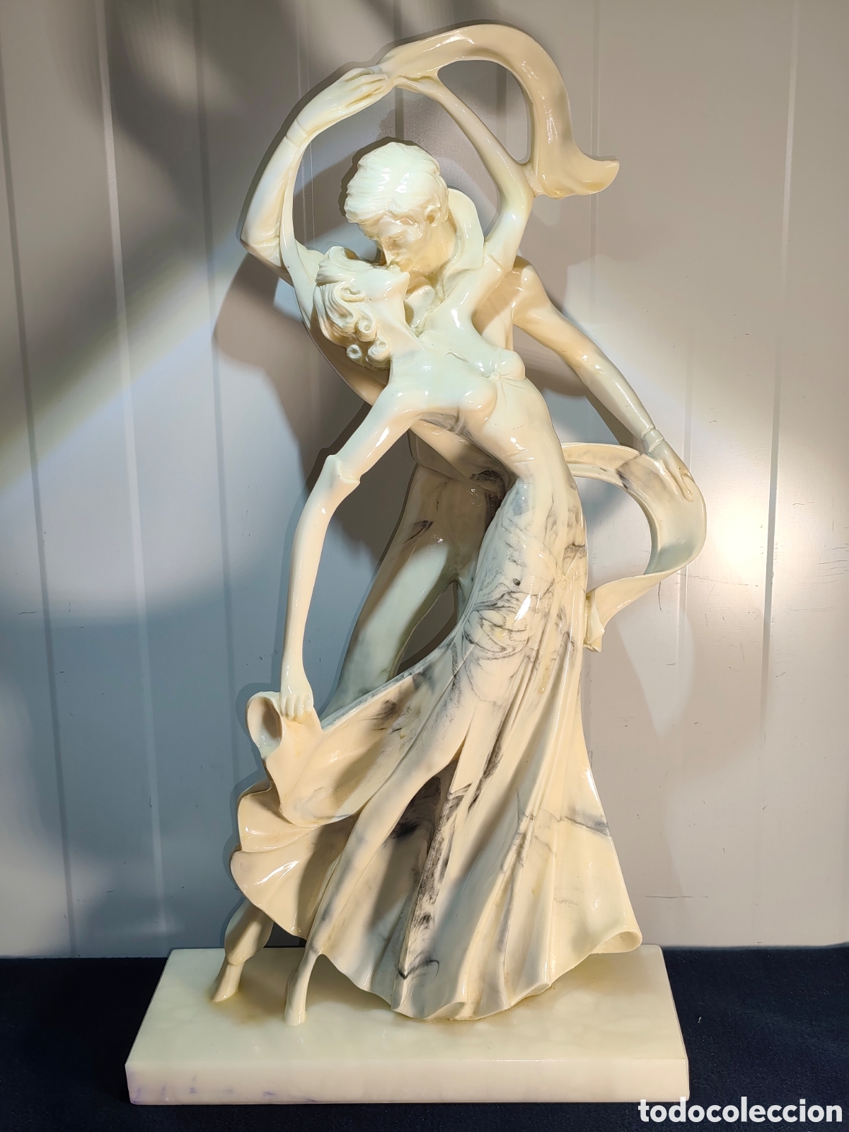 Vintage: Figura Escult&oacute;rica de Pareja de Bailarines Vintage - Estilo Art D&eacute;co (Resina/M&aacute;rmol)