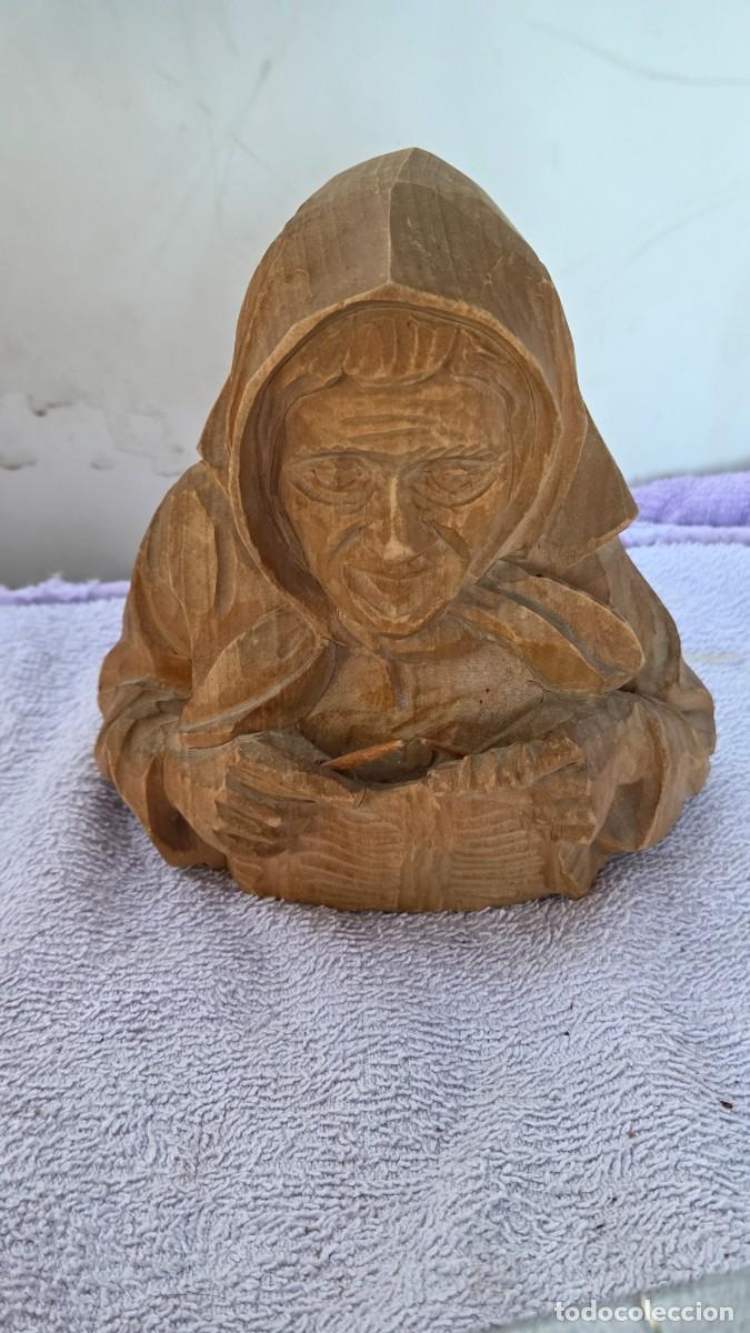Vintage: escultura tallada en la madera