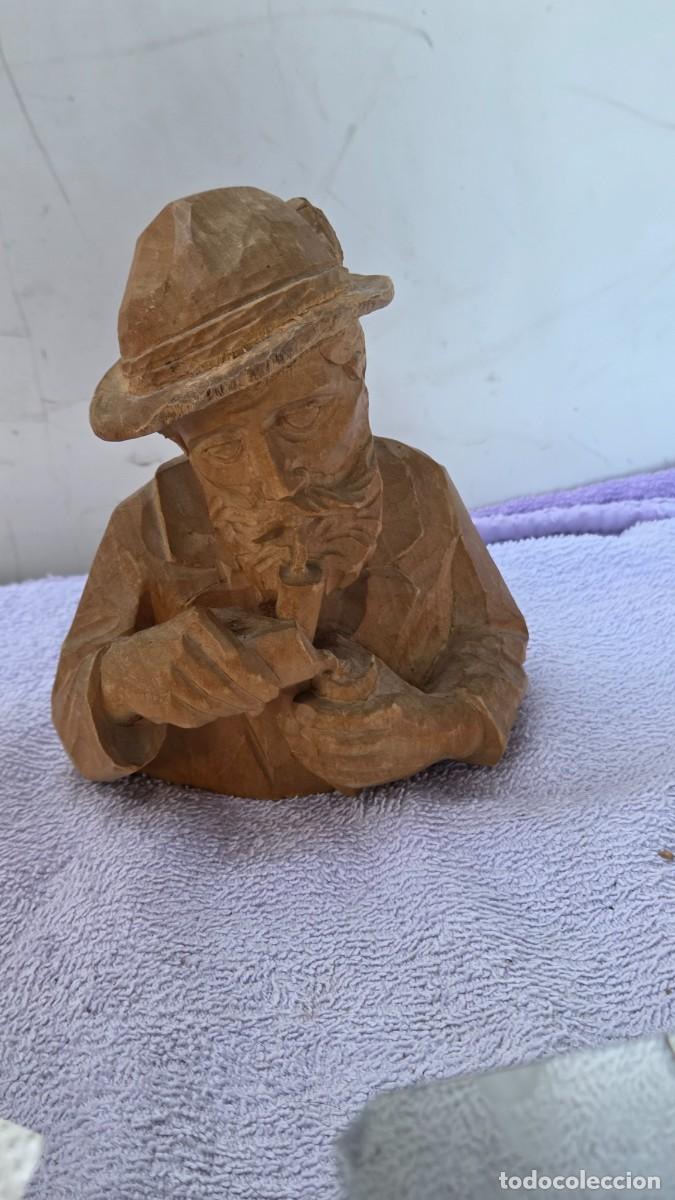 Vintage: escultura tallada en la madera