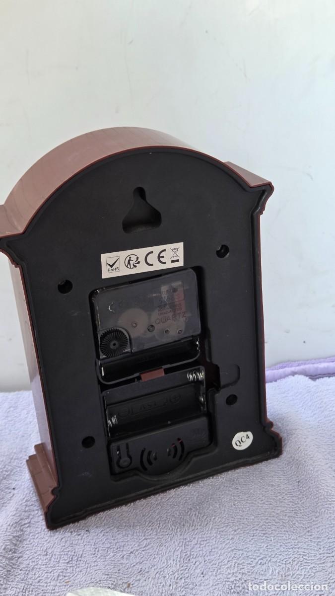 Vintage: reloj de madera actual - Foto 4