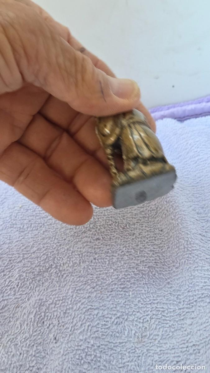 Vintage: mini figura oriental metal - Foto 3