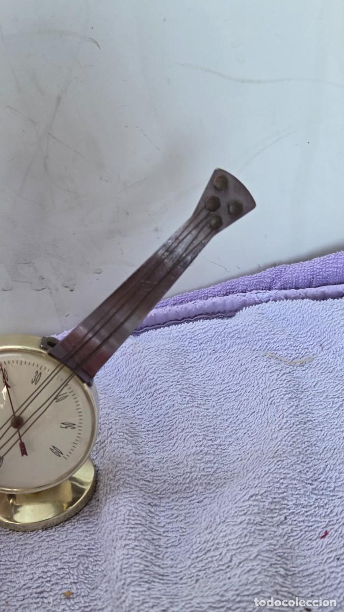 Vintage: man&oacute;metro en forma de guitarra - Foto 4