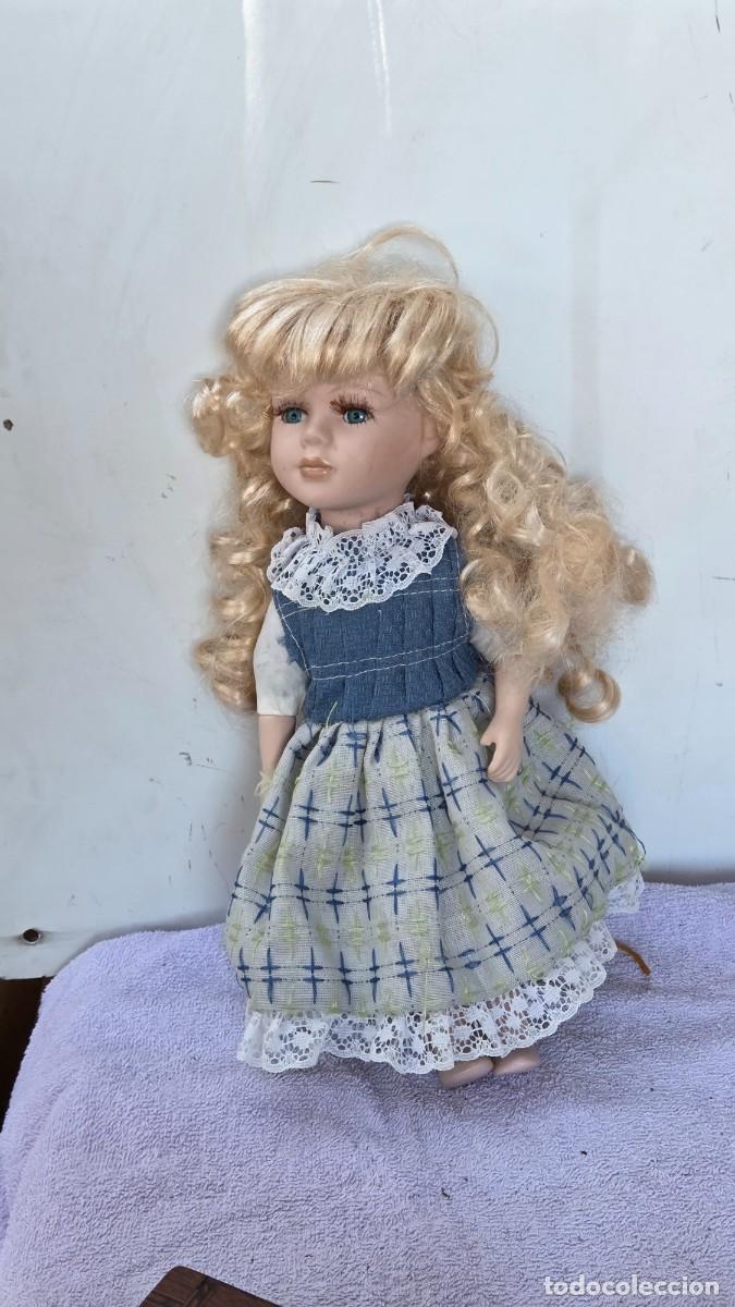 Vintage: mu&ntilde;eca de coleccion de porcelana - Foto 1