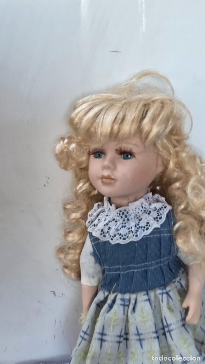 Vintage: mu&ntilde;eca de coleccion de porcelana - Foto 3