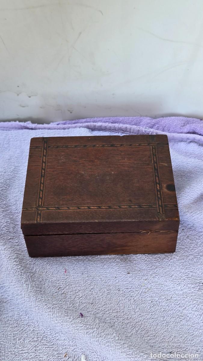 Vintage: caja de madera con marqueteria - Foto 1