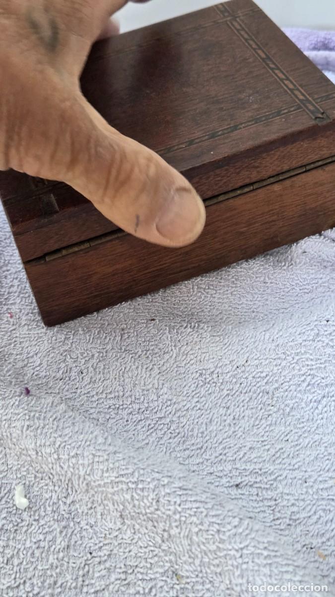 Vintage: caja de madera con marqueteria - Foto 4