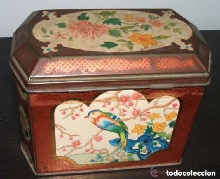 Vintage: caja de t&eacute; inglesa de metal antigua-estilo oriental-con motivos de aves y flores-lata decorativa