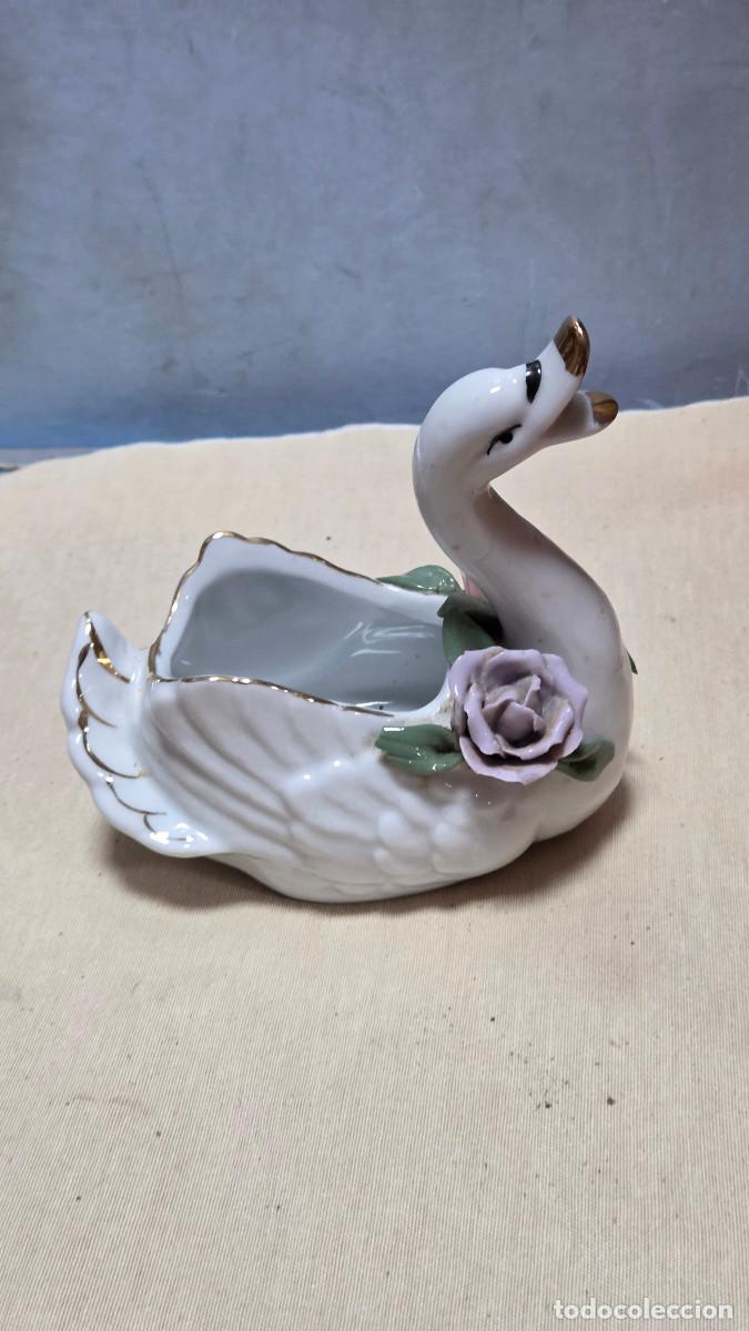 Vintage: cisne de porcelana vintage