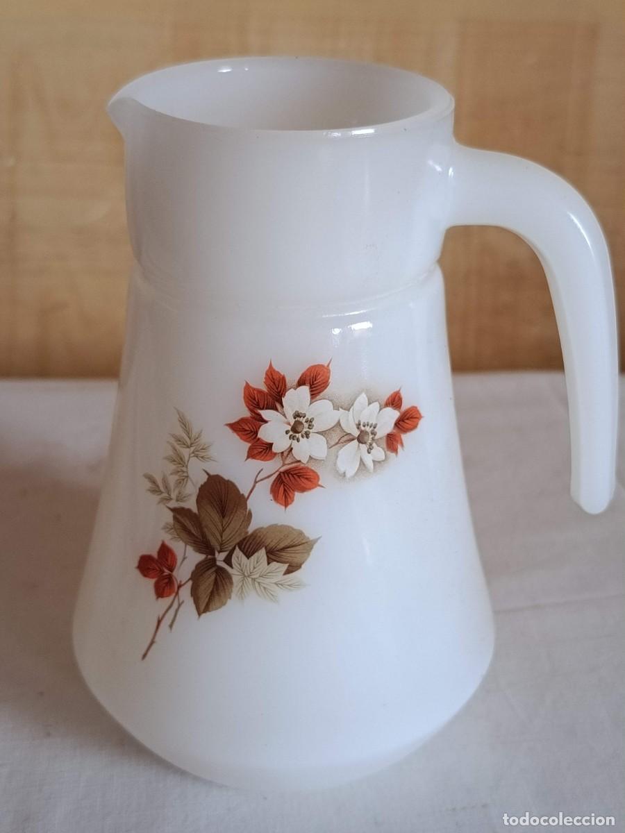Vintage: Jarra arcopal vintage Flor de almendro - Foto 2