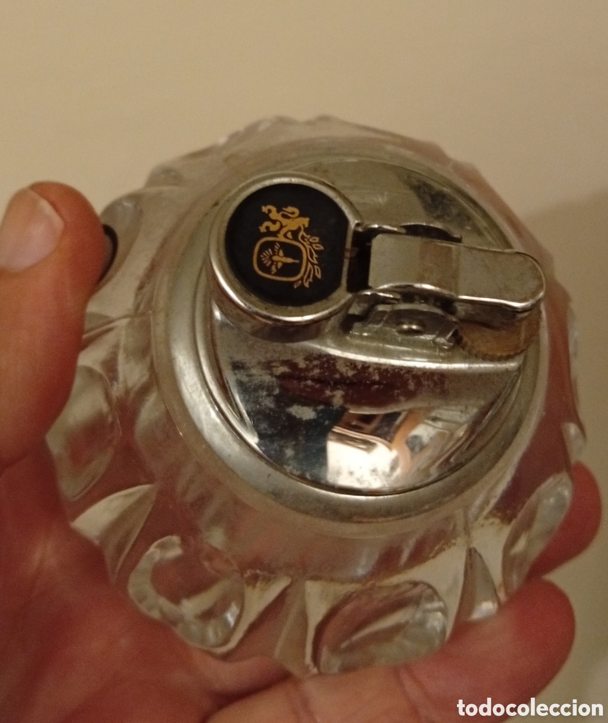 Vintage: Viejo mechero encendedor de sobremesa de cristal tallado de la marca Colibri